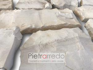 offerta e costo parete in sasso e pietra bianca a spacco segata naturale costa azzura prezzo