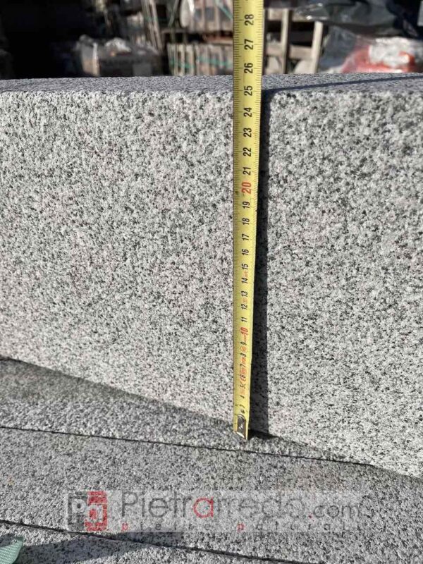 Granit-Randsteine ​​100 x 25 x 8 cm, weißer Montorfano-Granit aus Sardinien, G603, Bergama-Preis, Pietrarredo-Kosten
